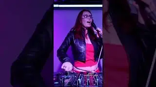 track id promise me by urs truly #livemix #electronicmusic #remix