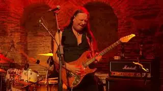 Reb Beach Give Me All Your Love istanbul