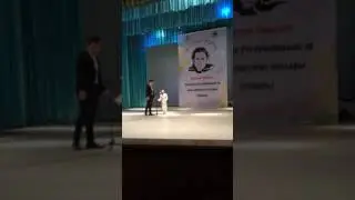 Дарынды Дарxан ұлдарыңыз саxна төрінде