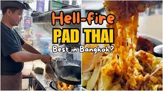 This might be your BEST Pad Thai in Bangkok! Must-Try and it's not Thipsamai!