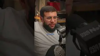 Наваи ездил на тракторе!  