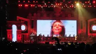 KAILASH KHER WITH KALASHA