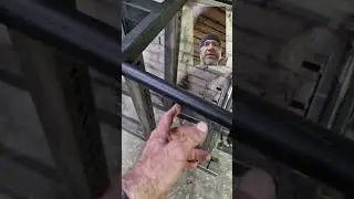 Правильные брусья для отжиманий.