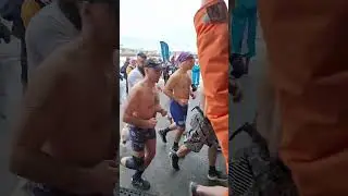 Моржеран забег зимой Кубок России большой Невы зимнее плавание закаливание моржи прлрубь