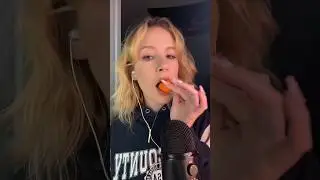 Crunchy carrot 🥕 #carrot #crunchyasmr #mouthsounds #mukbang