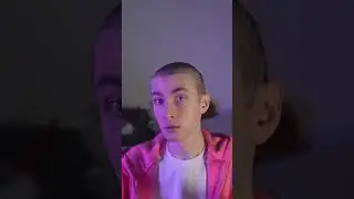 Лысый ХЕСУС бьёт микрофон! #jesusavgn