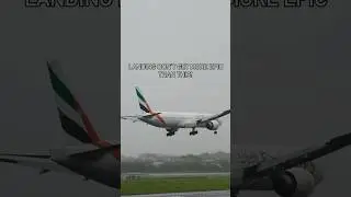 777 landing in monsoon 😍✈️ #Emirates #MumbaiRain #EmiratesAirline #B777