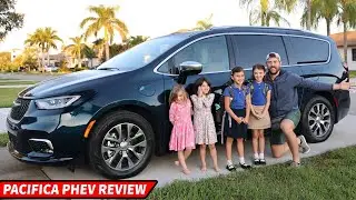 The ULTIMATE Family Minivan? // 2023 Chrysler Pacifica Plug-in Hybrid Review