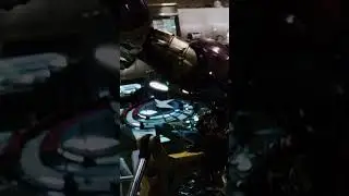 Посхалка в фильме Железный Человек