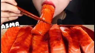 ASMR Salmon spicy fire chicken sauce 연어&불닭소스 리얼사운드 먹방 Cá hồi sốt nóng แซลมอนซอสร้อน サーモン、ホットソース