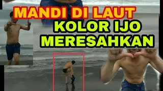 Mandi di Laut Selatan ombaknya gede banget