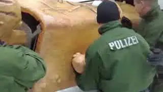 Rettung der Bernd das Brot-Statue