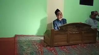 Perintah Memuliakan Ulama