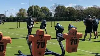 Eagles’ Jason Peters practices with biceps injury