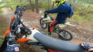 Поездка в Геленджик. Купил KTM. Влад пробует в первый раз Enduro в горах. Корабль RIO.