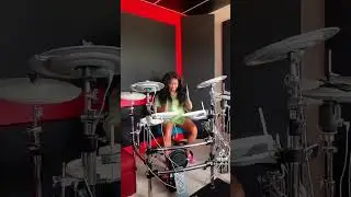 Studio sessions 🎶🦂 #drums #balance #studio