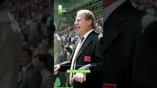 Amigo Orhan'ın Mustafa Denizli'ye uçarak kafa atma olayı