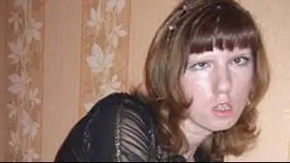 20 funniest dating profile pictures  - some Russian of course