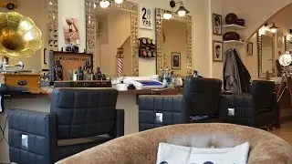 Monsieur - Coiffeur/Barbier