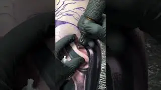 Watch as Kyle ‘Egg’ Williams creates the iconic Ghostface from Scream! 👻🔪 | 