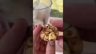 Нежные антрекоты с соусом из халапеньо и томатов