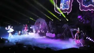 Katy Perry-Sprint Center-Kansas City, August 17, 2011-UR so gay