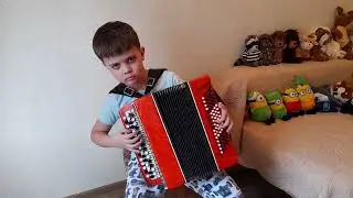 "Итальянская песенка " на баяне!