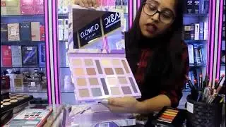 गुलाबी और गोरी त्वचा को हाइलाइट करने के लिए मेकअप कैसे लगाएं
