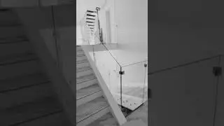 СТЕКЛЯННЫЕ ПЕРИЛА ОТ КОМПАНИИ НЭК-ЮГ #metalstairs #nekyug #заказатьлестницу #заказатьлестницу