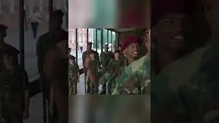Где майор? В толчке майор!  ) 