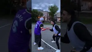 How Lebron James handshakes be like 😂 #halalwrist #funny #LebronJames #nba