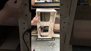 Secret compartment on our workbench for cable management ⭐️👍 #woodworking
