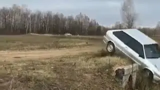 ДТП, авария у опера, как не нужно входить в занос, урок оперской езды.