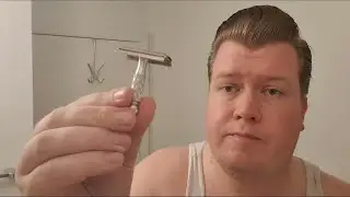 Rasur mit vintage Gillette Reiserasierer