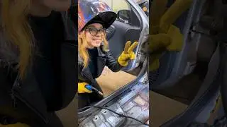 Car body welding! Girl welder 👩‍🏭 