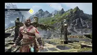 jugando  God of war 4
