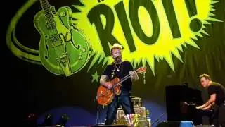 Brian Setzer - Let's Shake  (@ HMH Amsterdam 16-07-2016)