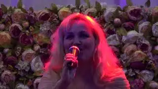 Себя не обмануть...Мила Славская на " Павловском пассаже"