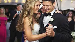 How to Choose a Wedding Photographer You'll Really Love