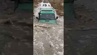 Эвакуация Нивы после погружения в Брод 😱☝️ 