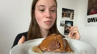 trying cakes like marie antoniette