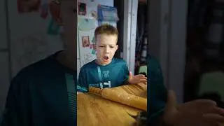 Самый строгий ресторанный критик,гроза всех мам и поваров😂👍 Отбитые баклажаны 😂