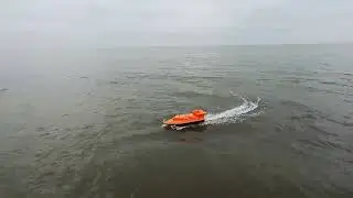 Быстрый не значит не медленный . Скоростной кораблик Катран ПРО