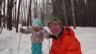Как научить ребенка кататься на лыжах в три года