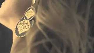 Stroili Oro: ogni donna un gioiello. Spot TV 2012