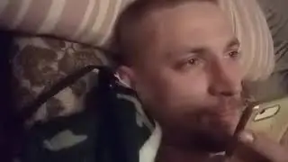 СЛАВИК ЗВОНИТ ТЕЩЕ