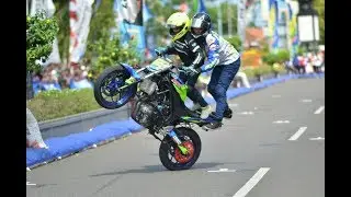 WAWAN TEMBONG dan ADIKNYA Wahyu Nugroho - Talented Little Kid Doing Extreme Stunts on Motorcycle