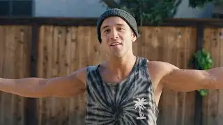 BMX Dude Confesses His Love to Mandy in Blowing Up Right Now