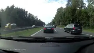Autostrada - wyprzedzanie poboczem