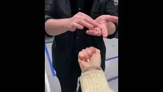 Они сказали, что я шулер и нужно убирать сумки